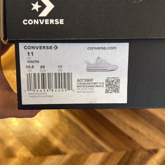 Convers - Picture 8 of 9